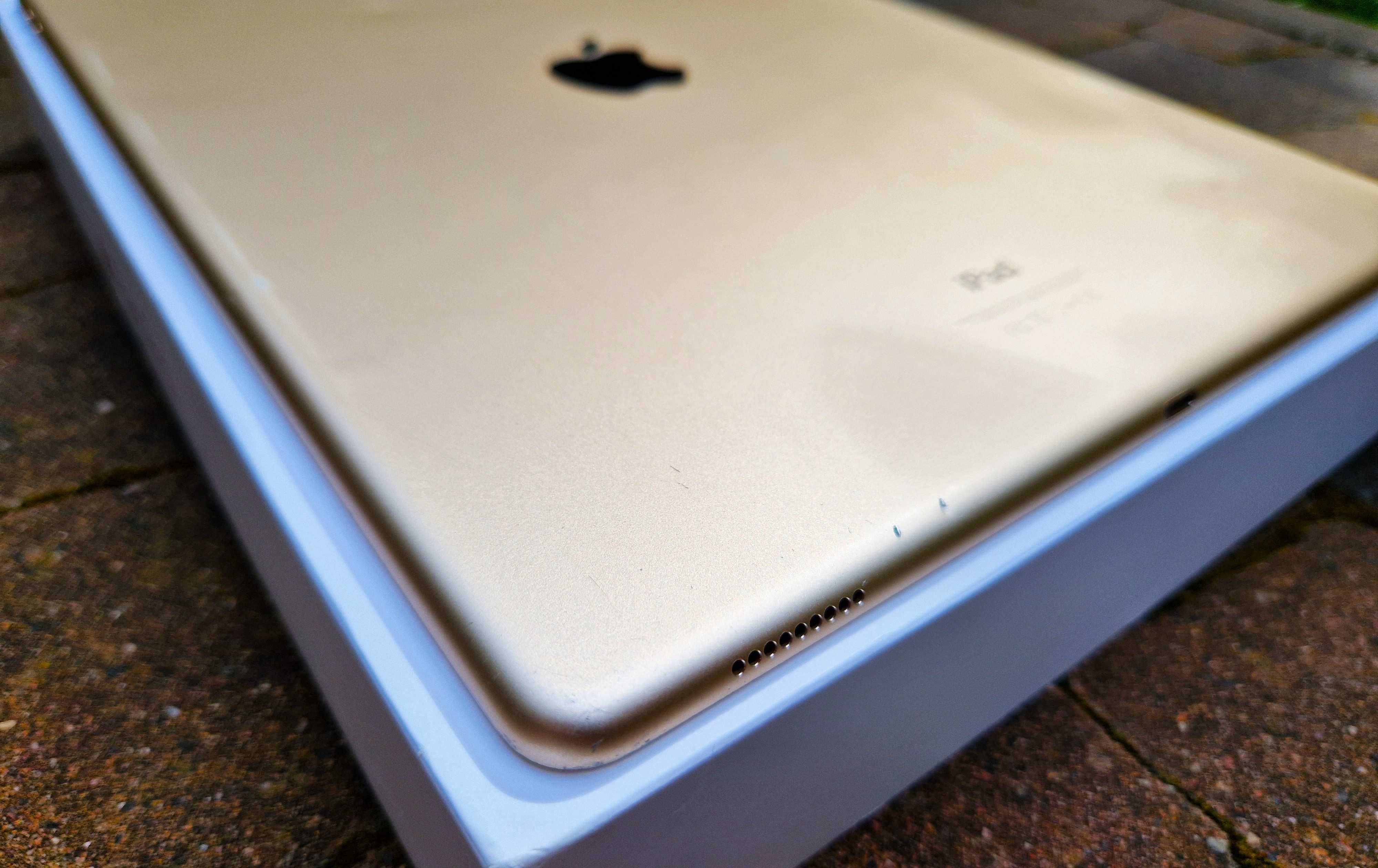 iPad Pro 12.9" 1 gen 128 GB Złoty Gold