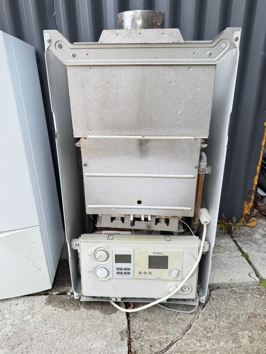 Kocioł gazowy vaillant DGN 6 2 szt.
