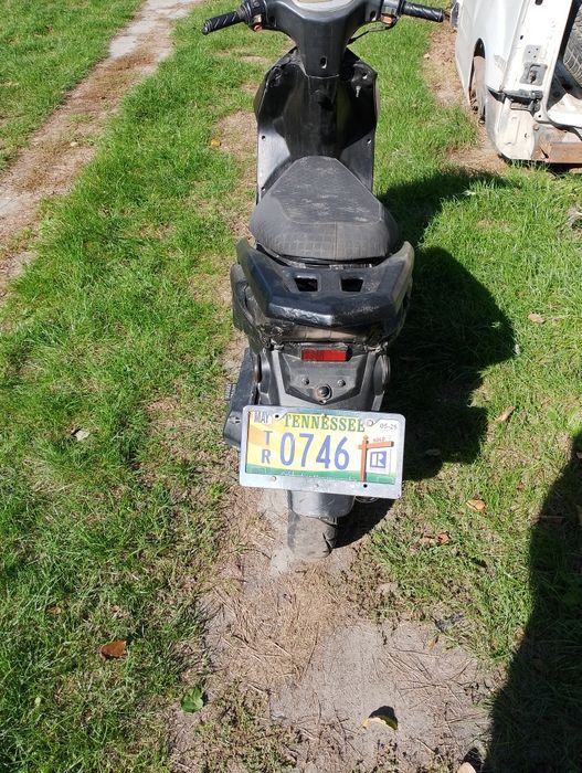 Продам Скутер на бензині