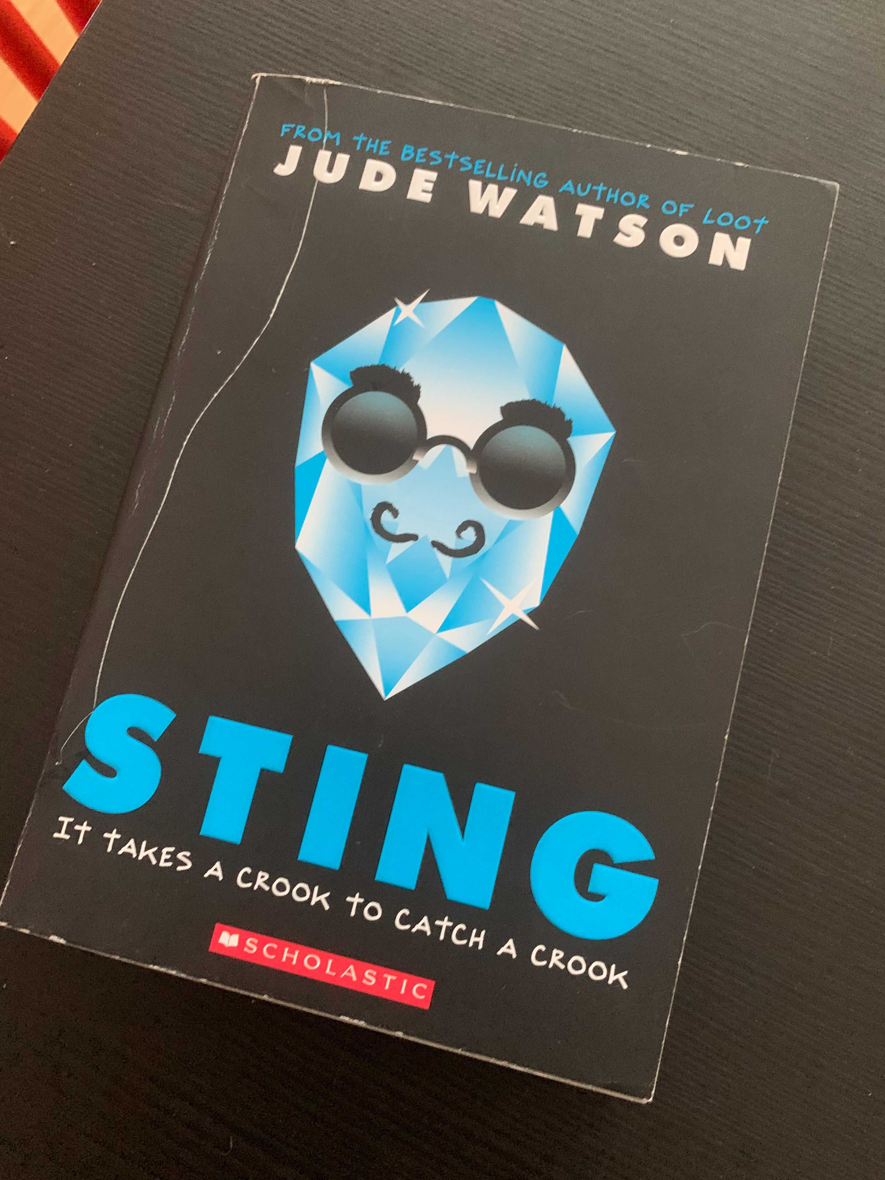 Livro em Inglês - STING