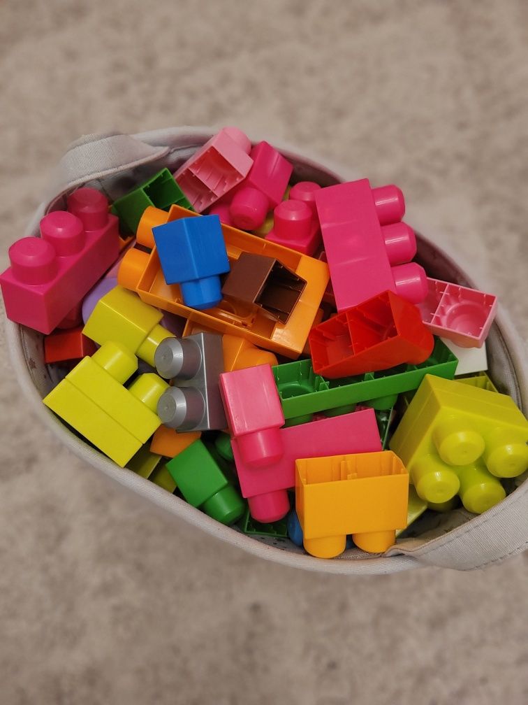 Klocki Mega Blocks pastel, huśtawka, Tomek i przyjaciele Fisher Price