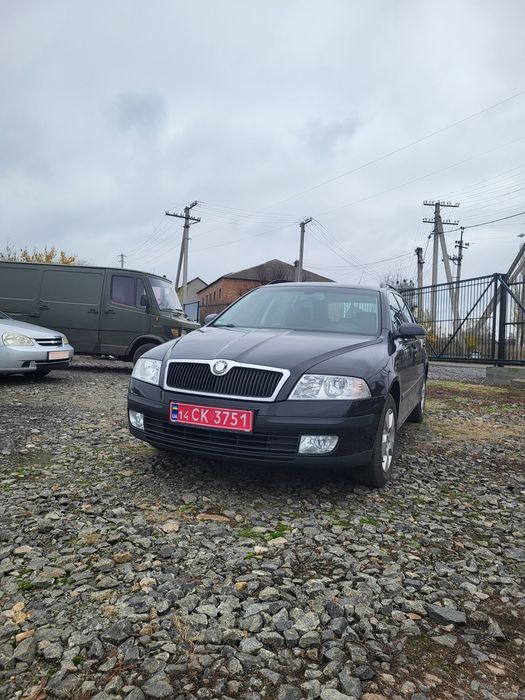 Продам шкода А 5 2005рік 1.6 бензин мрі