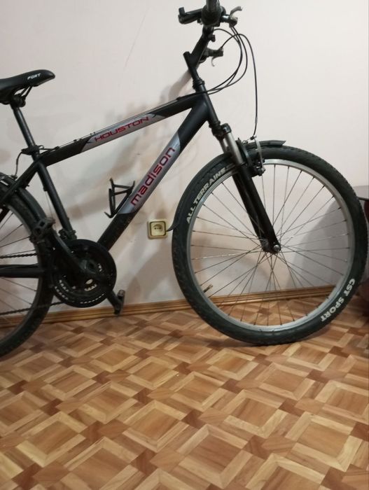 Велосипед  Madison Houston