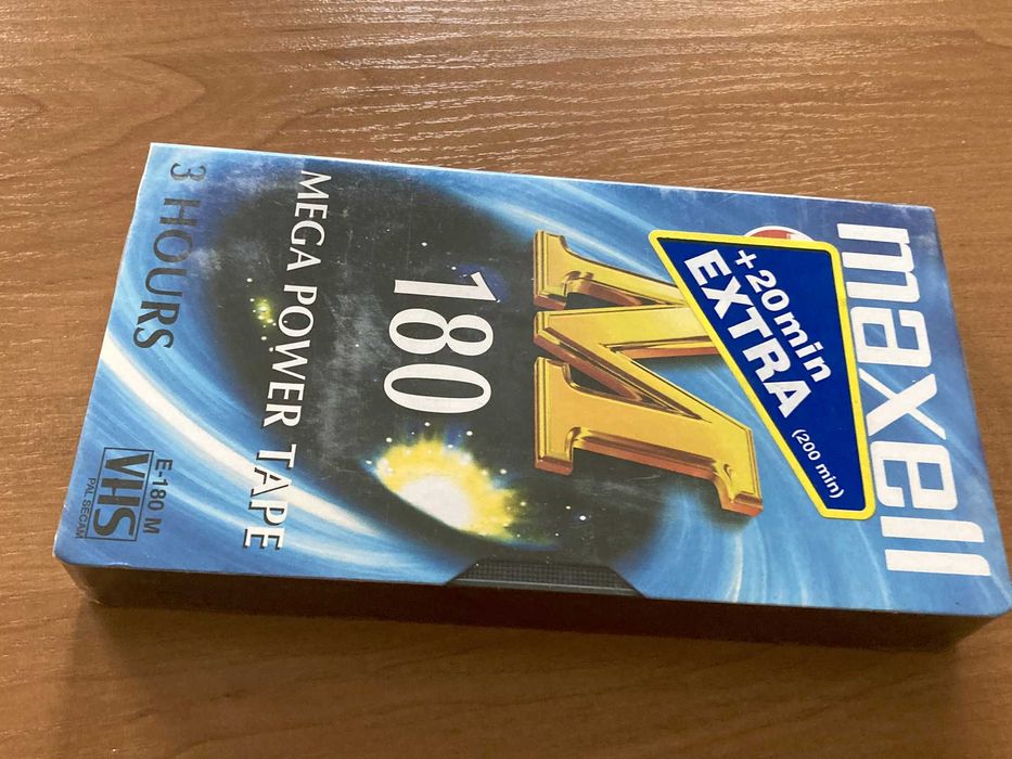 Kaseta VHS do magnetowidu - nowa Maxell.