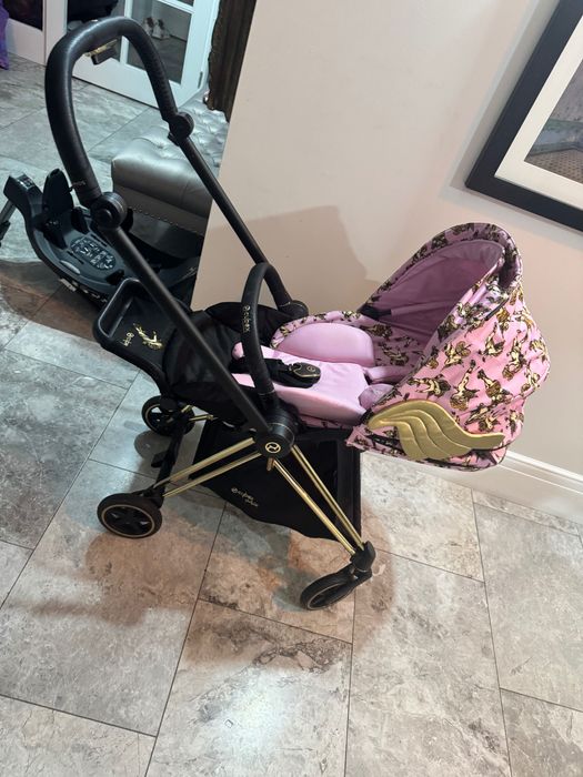 Wózek cybex, gondola, spacerówka,  fotelik, caly zestaw stan jak nowy