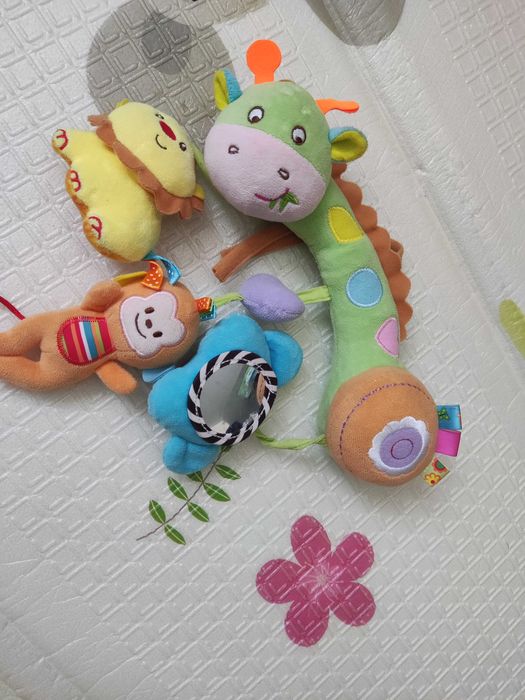 Іграшки  для найменших