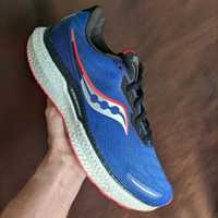 Saucony Triumph 19 9us 27см чоловічі бігові кросівки