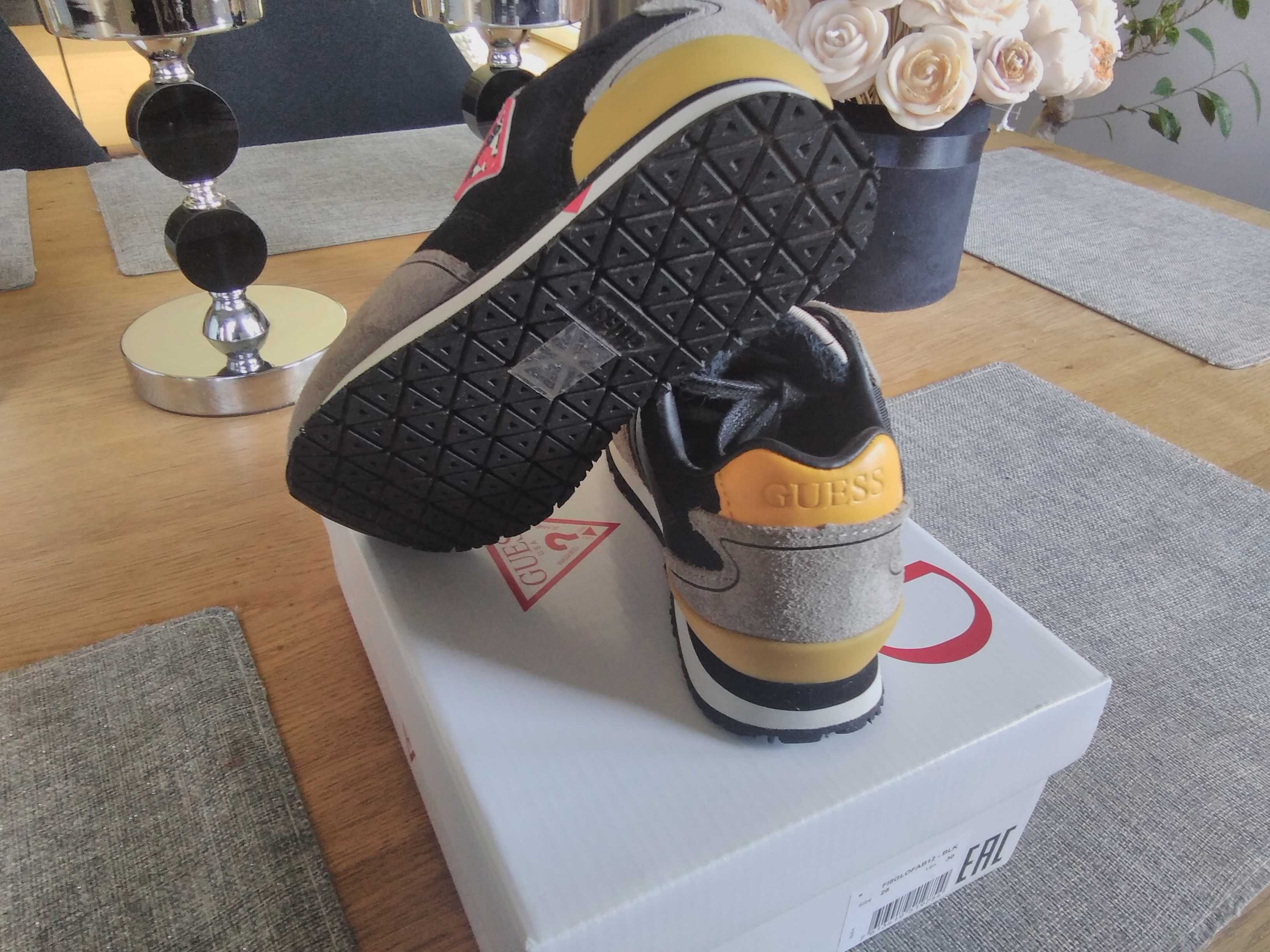 Sneakersy dziecięce
