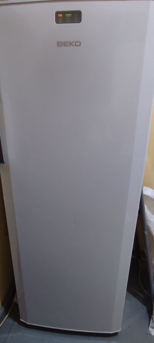 Продам морозильну камеру ВЕКО