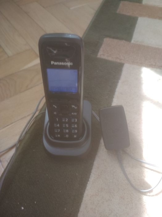 Комплект Panasonic: трубка KX-TGA641RU та факс KX-FT984ua