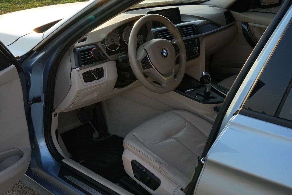 BMW 3  F30 328i Modern