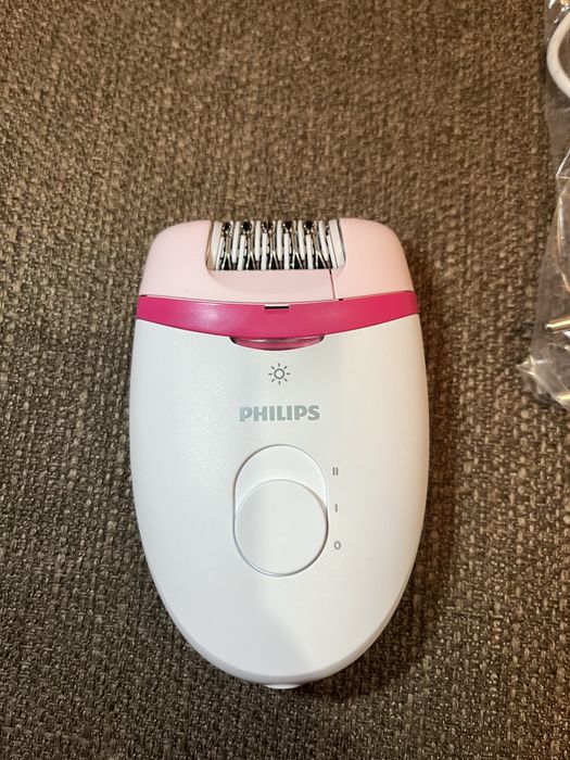 Продаю епілятор Philips 4000