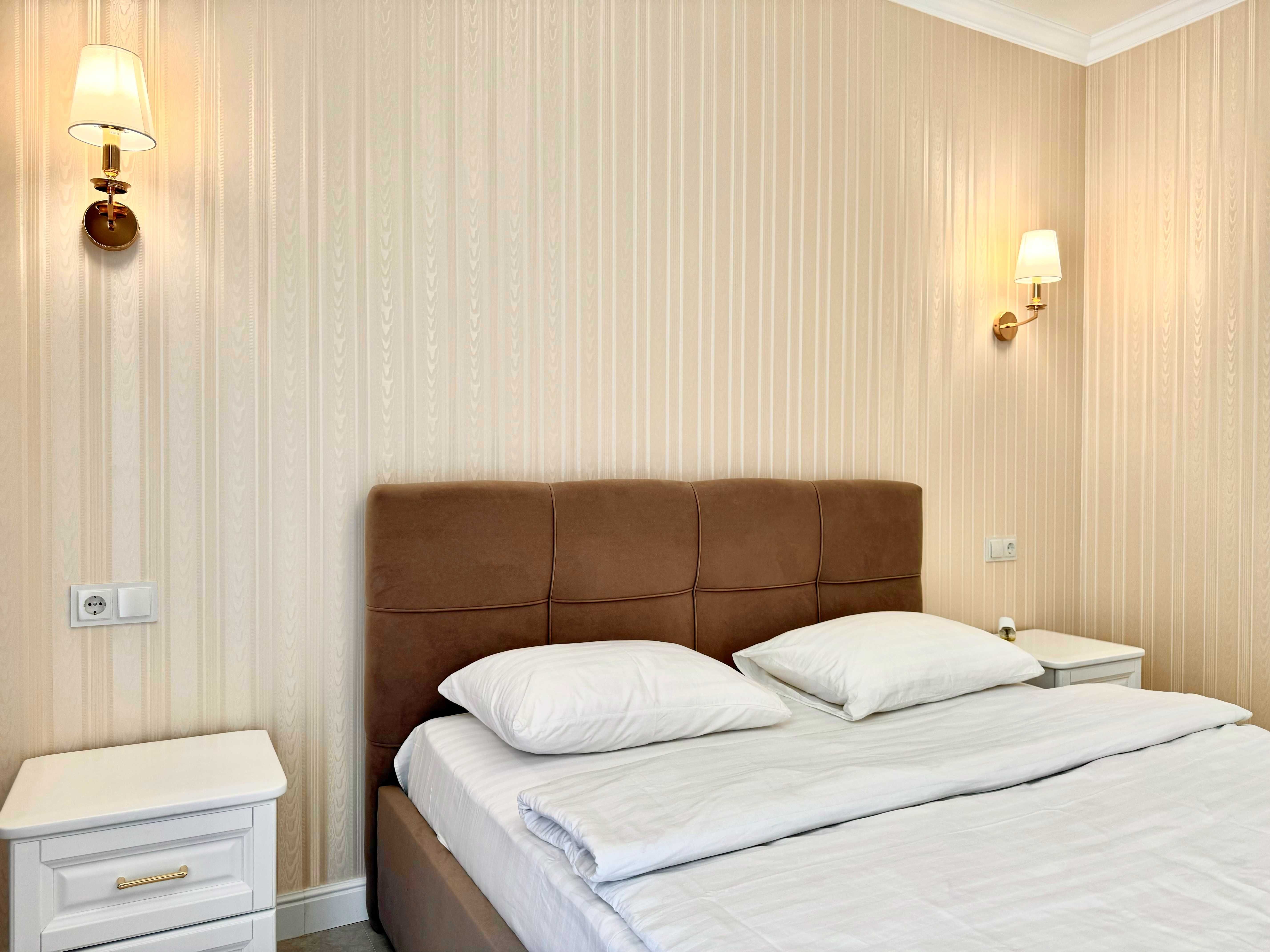 ApartPoltava Розкішна студія на Соборності, ТОП апартаменти. Банк. чек