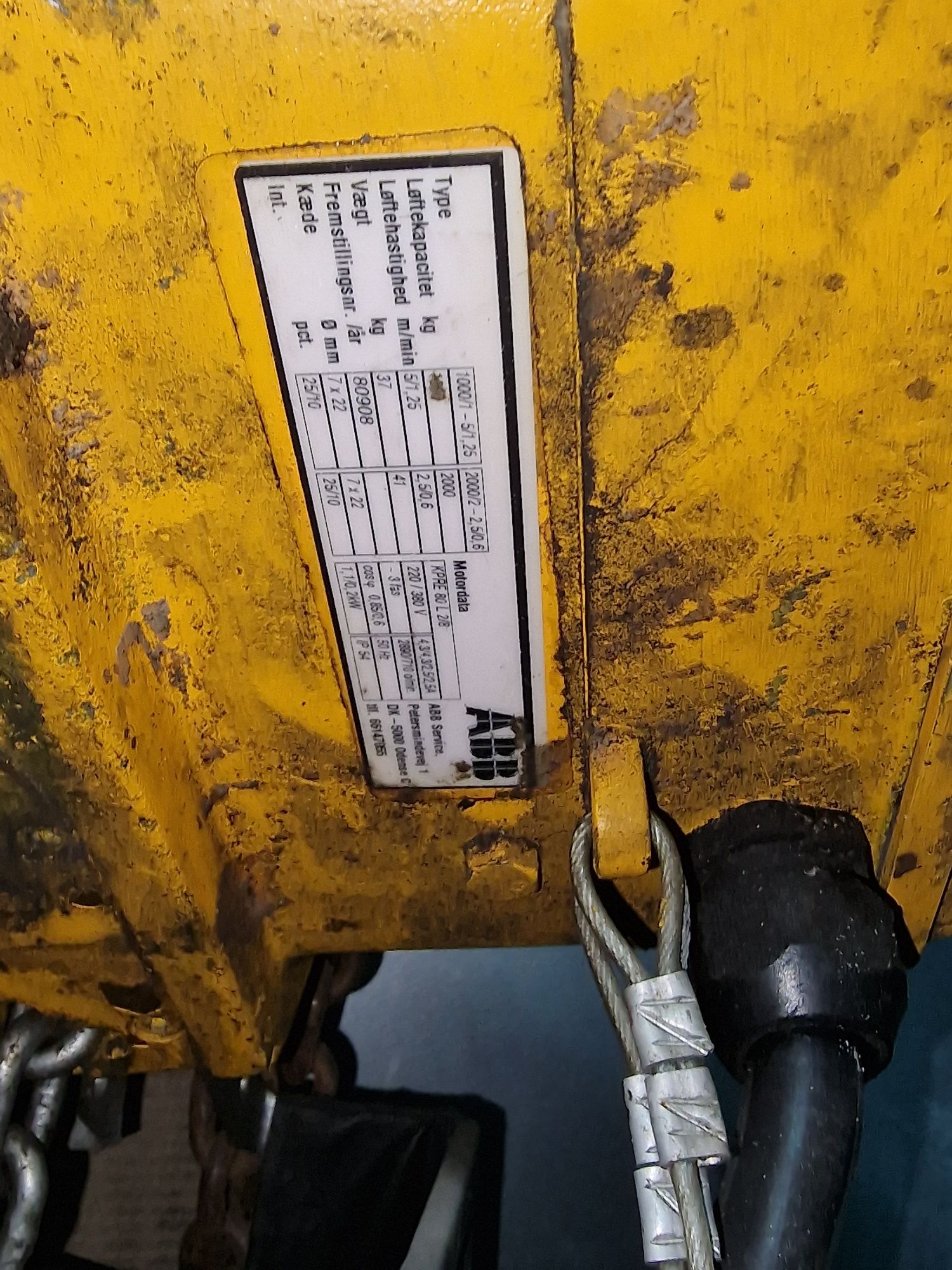 Wciągarka elektryczna 2 t ABB suwnica wciągarka
