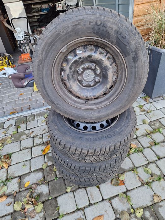 Opony zimowe Barum polaris R13 4x98 fiat