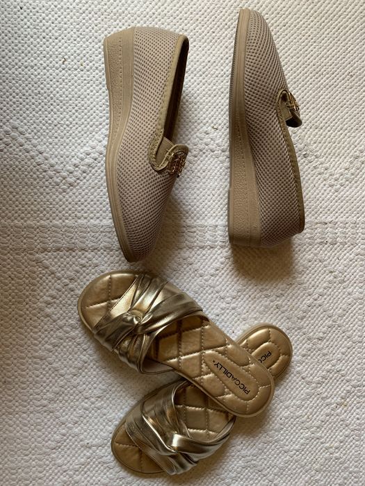 2 pares sapatos de verão