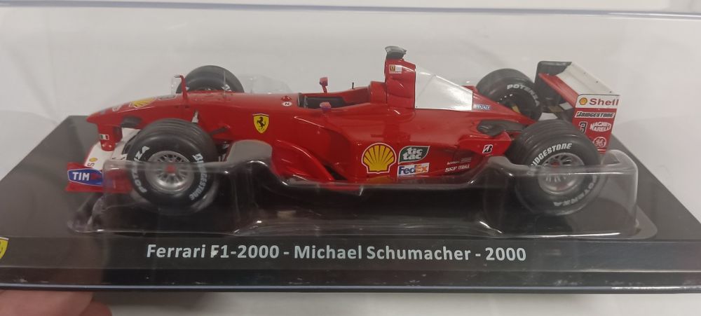F1 2 Ferraris 1/24 (lote n28)
