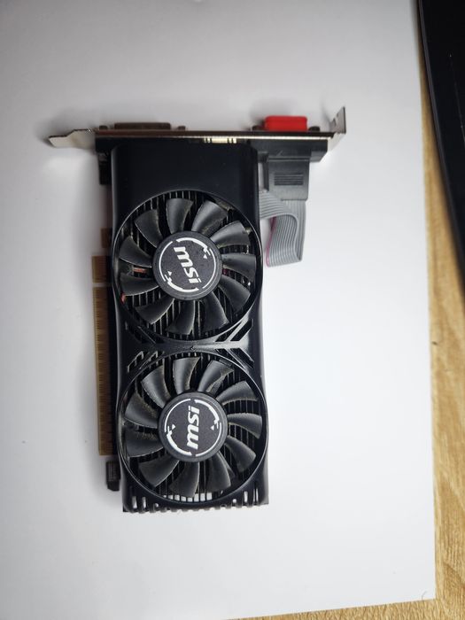 NVIDIA GeForce GTX 750 Ti 2GB – stan bardzo dobry, nie podkręcana, ma