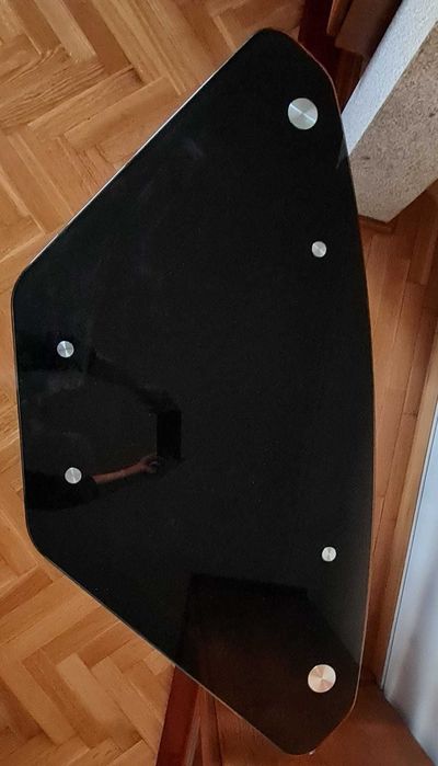 Móvel televisão em vidro temperado com rodas