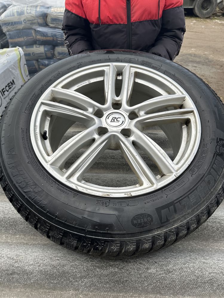 Шини з дисками michelin шип 225/60/r18 5*114,3