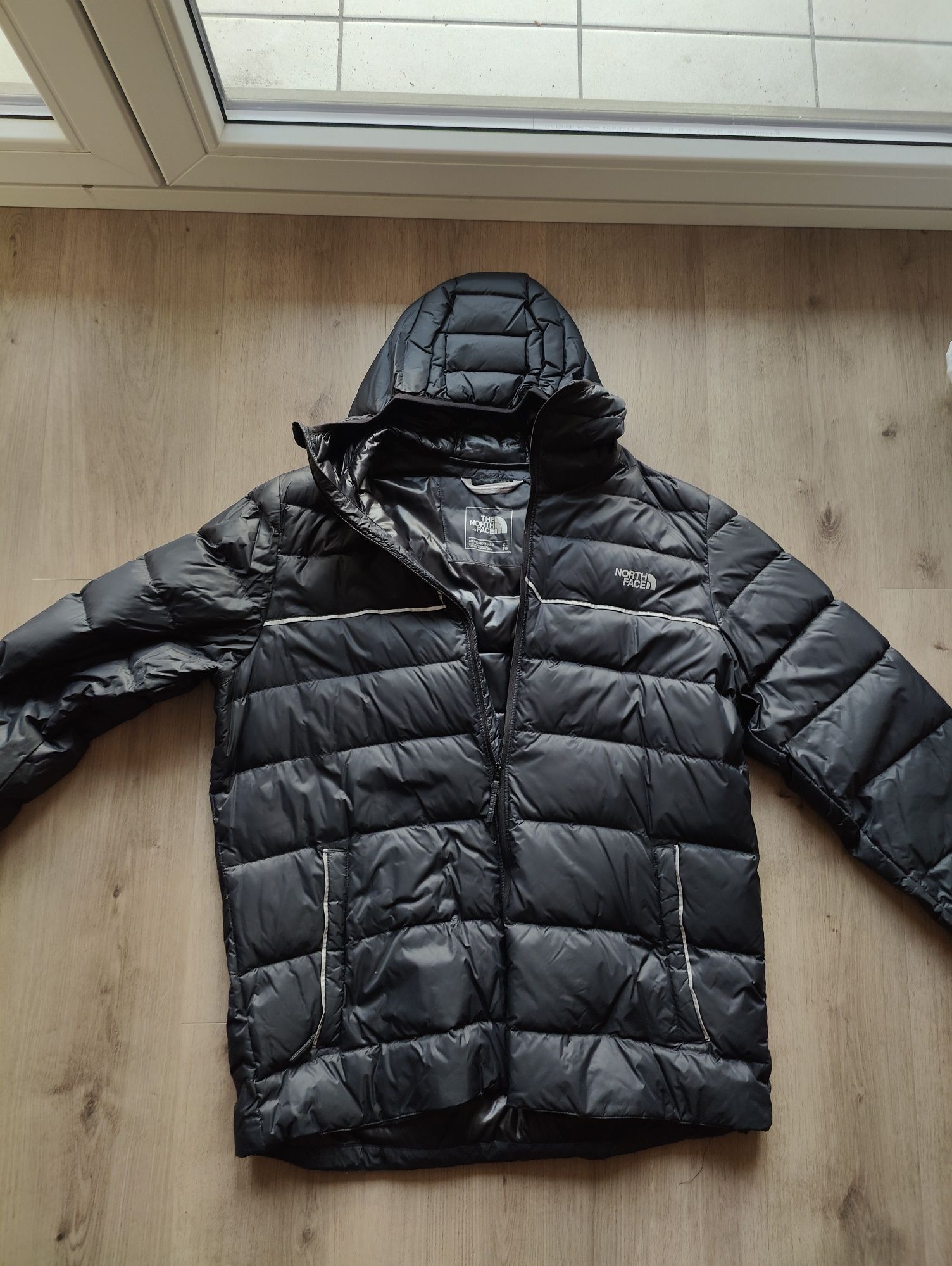 The North Face kurtka zimowa naturalne wypełnienie pierze pióra