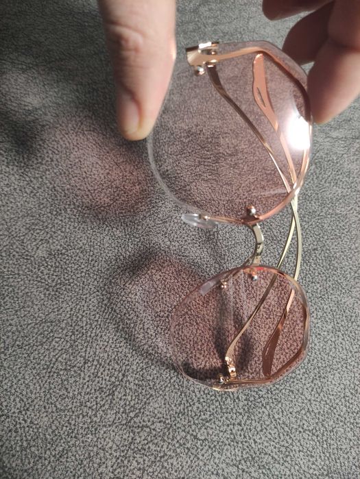 Солнцезащитные очки