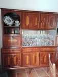 Movel de sala com mesa e cadeira
