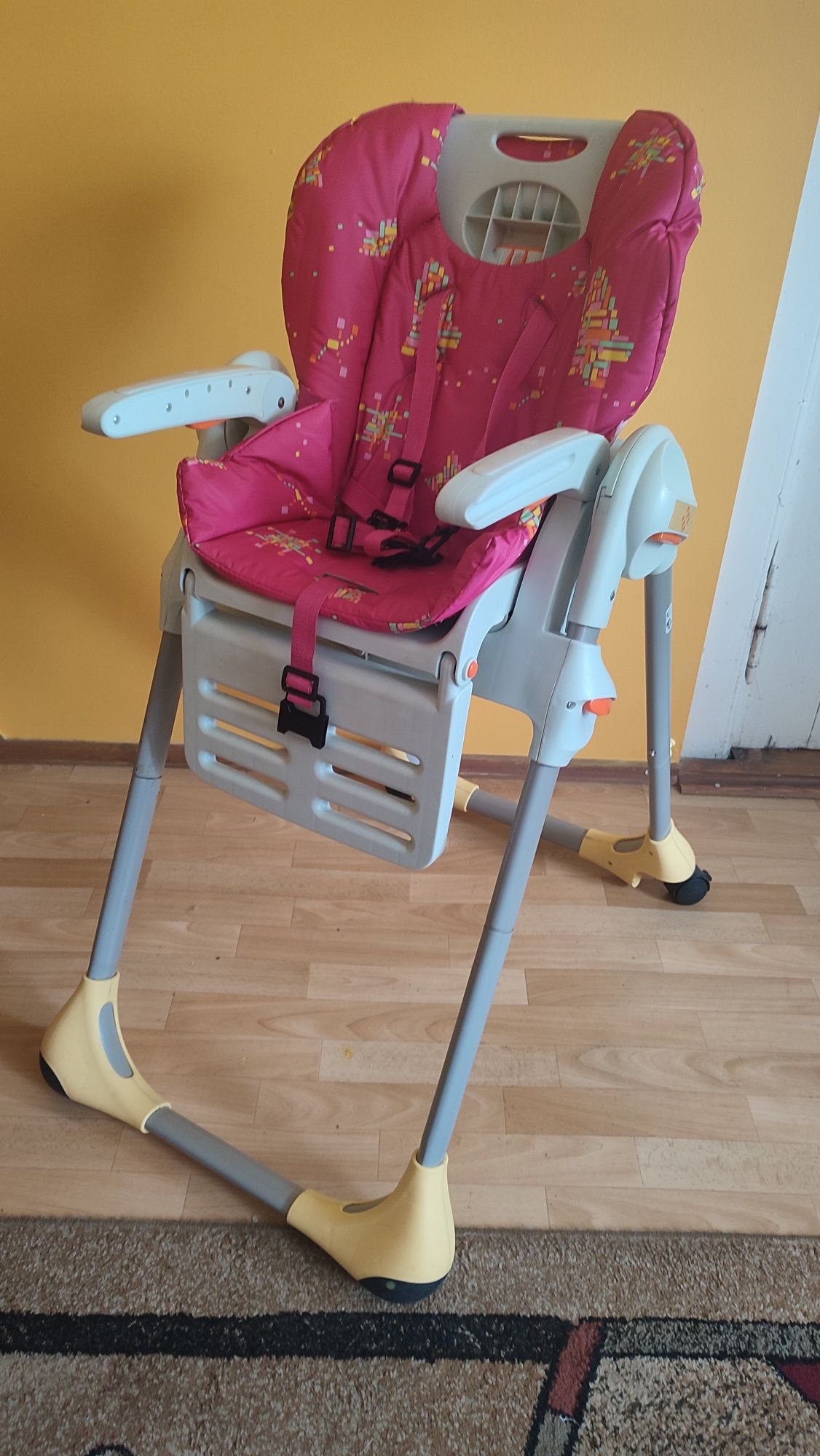 Krzesełko do karmienia CHICCO