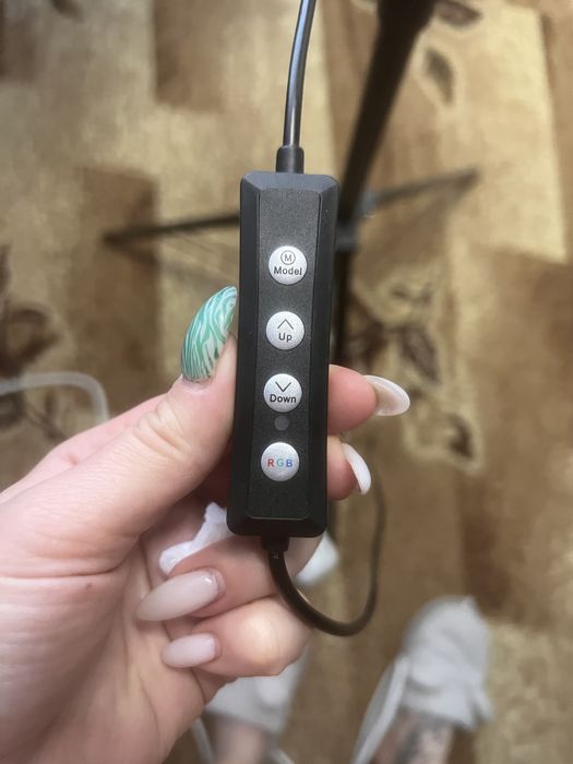 Кільцева лампа , led-лампа