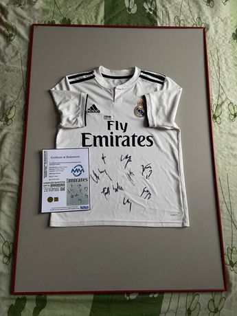 Koszulka REAL MADRYT oryginalne autografy Benzema Kroos Modric COA