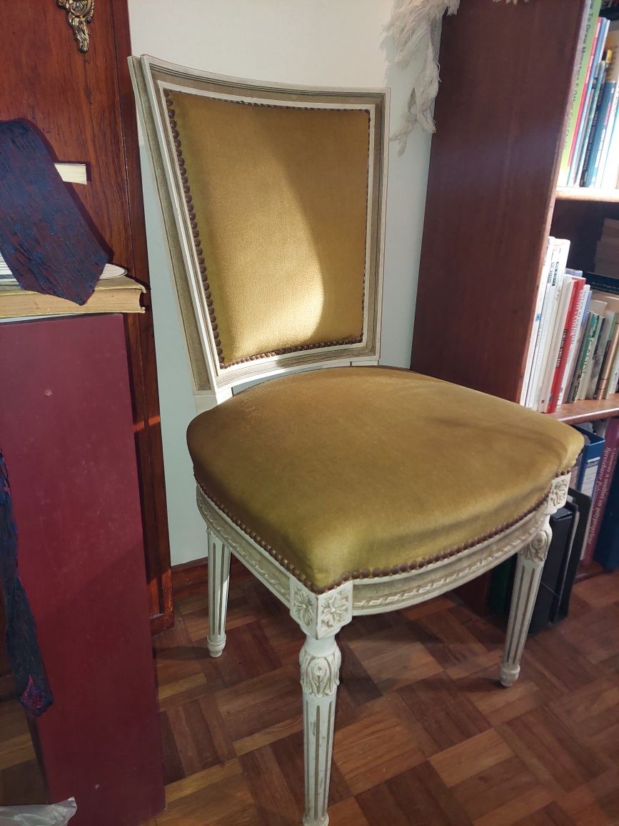 Cadeira vintage branca