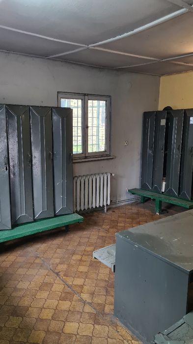 Wynajmę halę z pomieszczeniami
