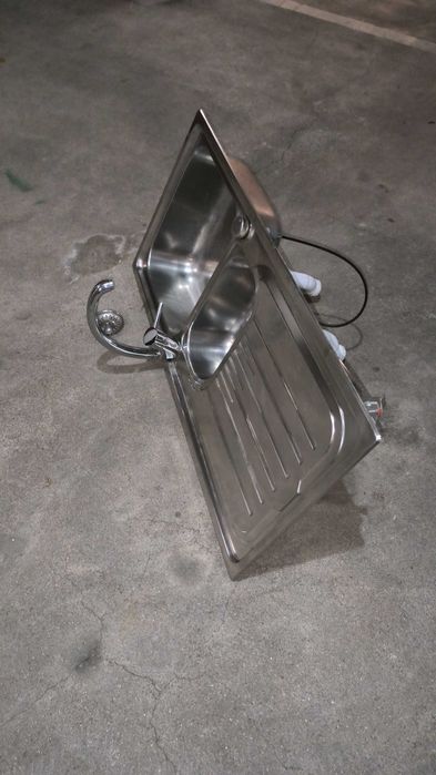 Lava-loiça inox 2 cubas + escorredor - com torneira de oferta