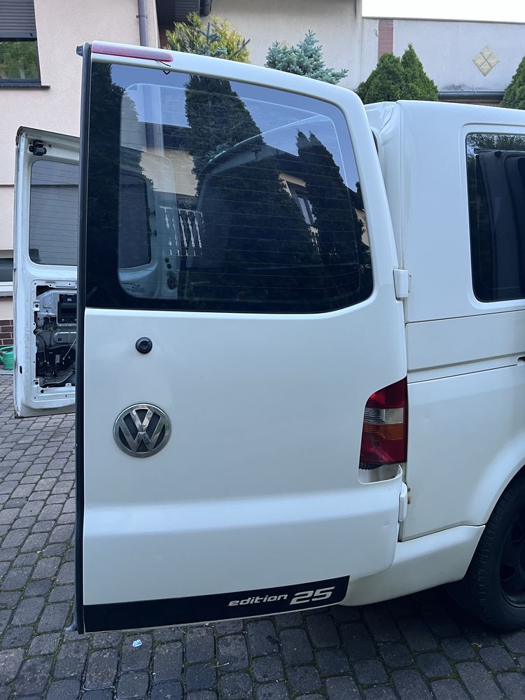 Volkswagen t5 transporter drzwi skrzydełka komplet