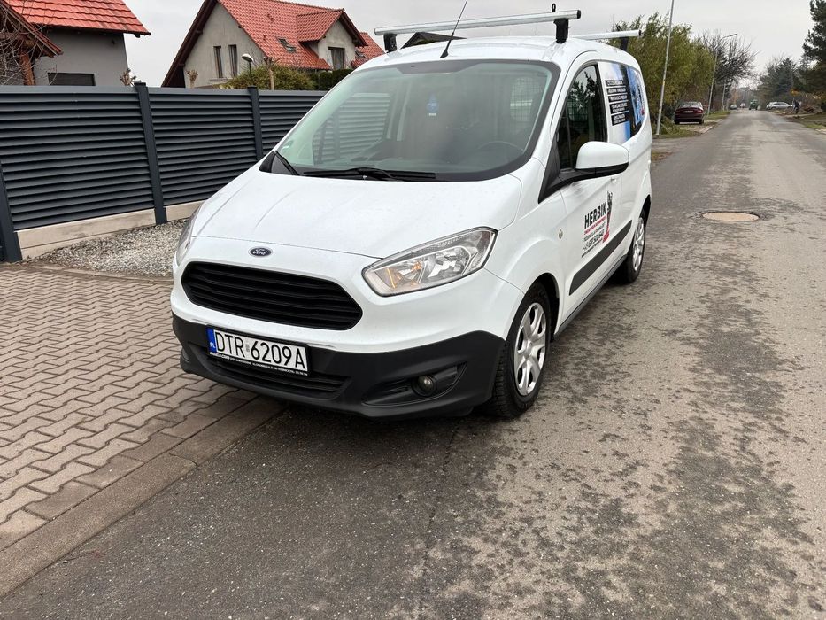 Ford Transit Courier Ford bardzo ladny