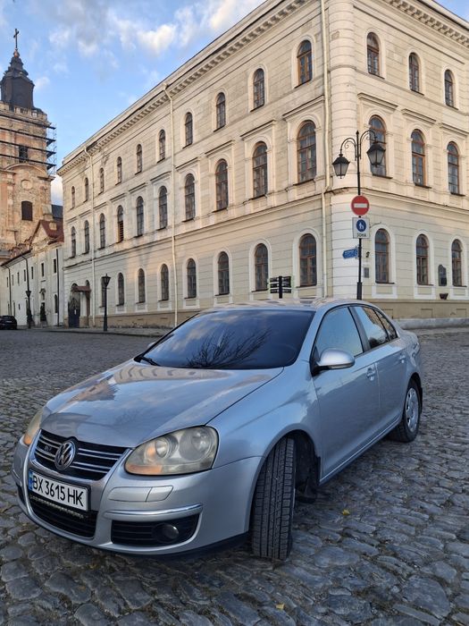 Volkswagen Jetta 5
Volkswagen Jetta 5, 2006 р., 1.6 газ/бензин, механі