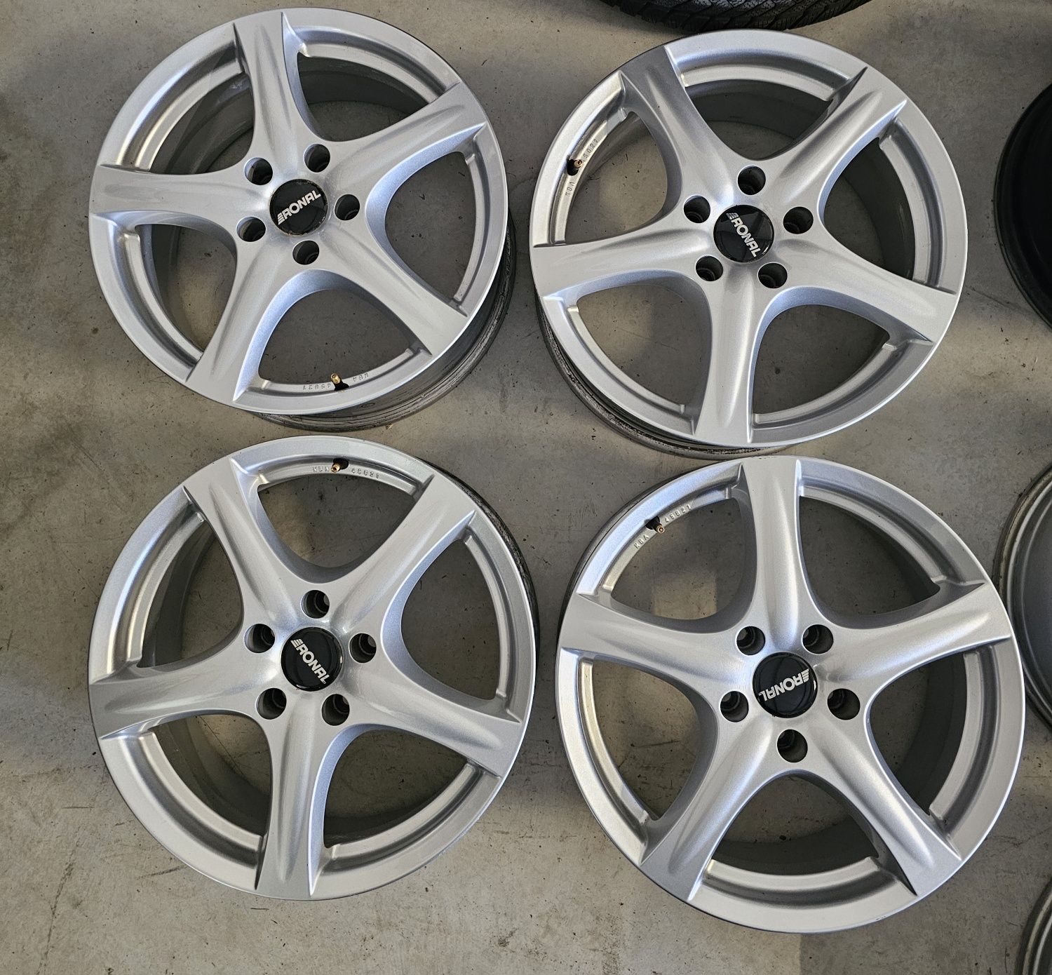 Alufelgi 17" 5x114,3 72,5mm