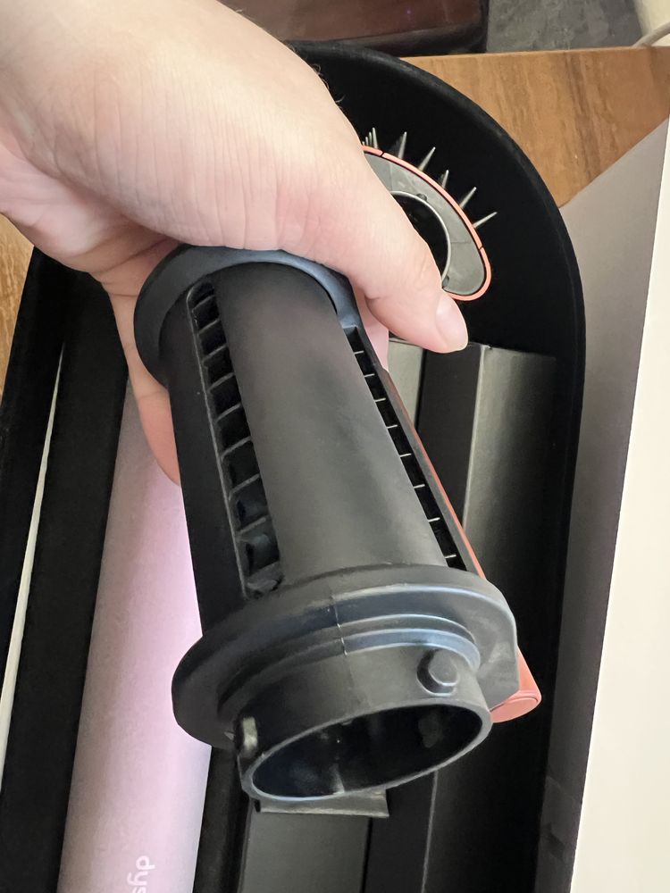 Подарунок Новий запакований Оригінал Стайлер Фен Дайсон Рожевий Dyson