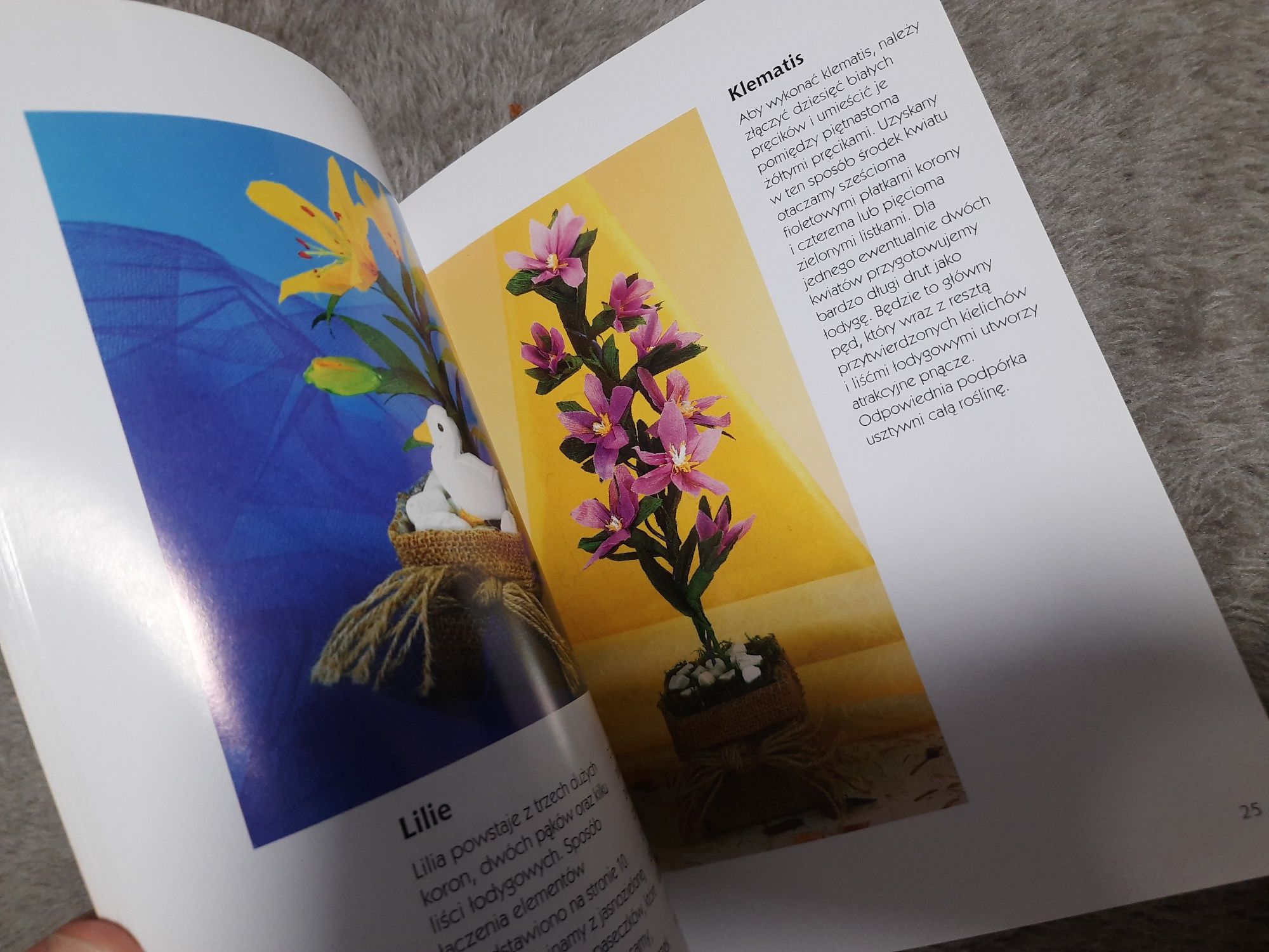 Zestaw DYI bibuła marszczona mix + książka kwiaty z bibuły palma