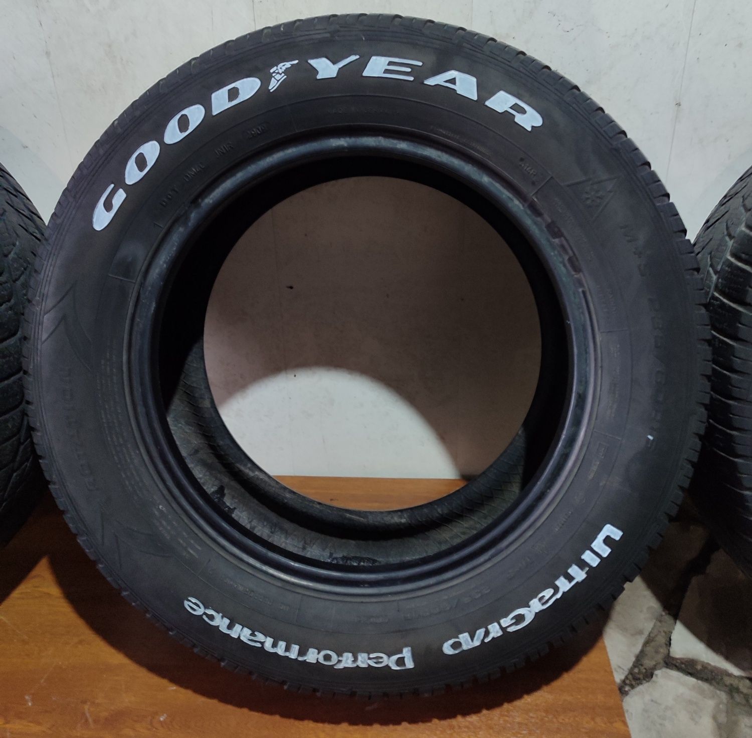 Продам чотири колеса GOODYEAR