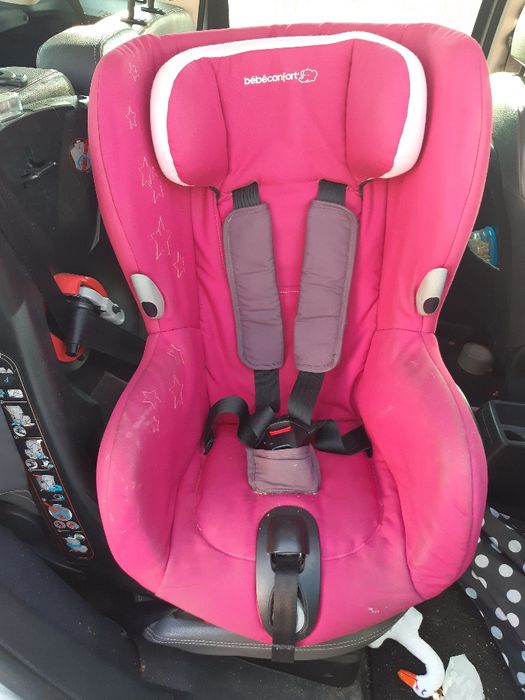 Cadeira Auto p/carro Bebé Confort Axiss (Rosa) cadeirinha