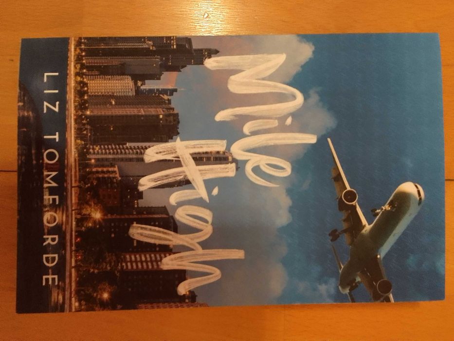 Livro Mile High Liz Tomforde em inglês