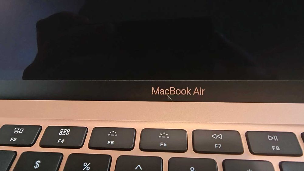 Laptop Apple Macbook Air A2179 13,3” 8/256Gb 2020r Rose Gold