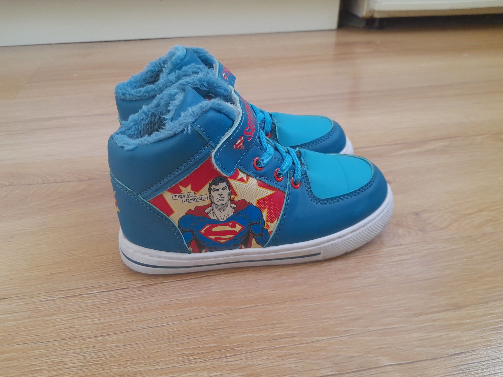 Buty ocieplane superman dla chłopca 30