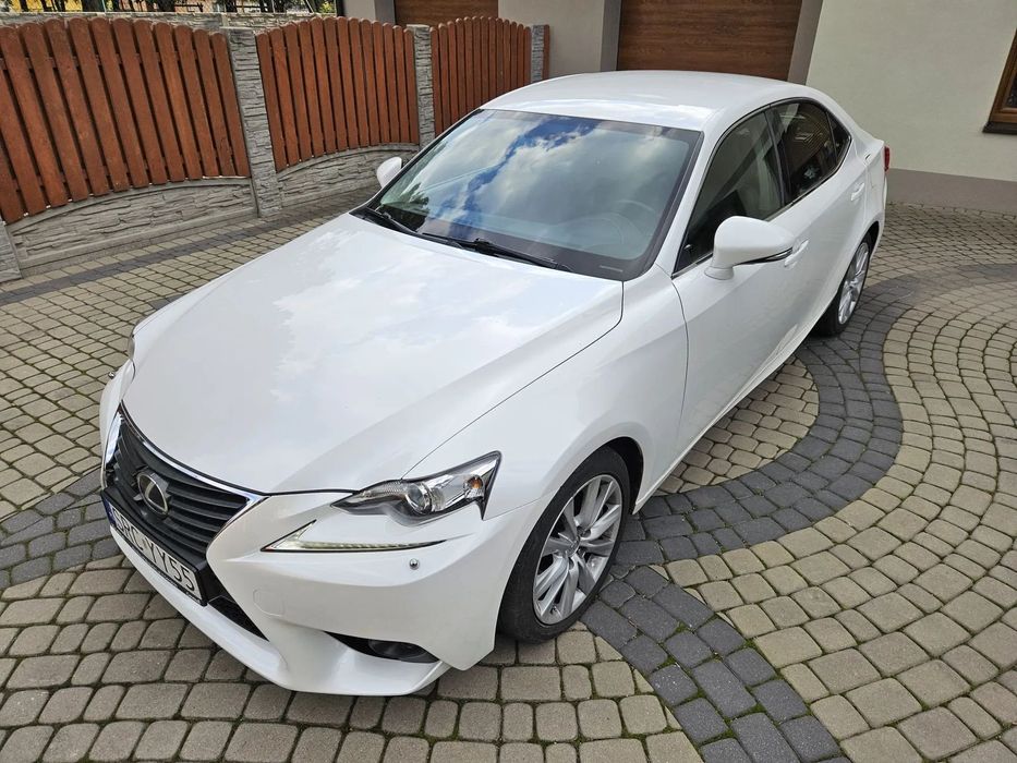 Lexus IS LEXUS IS 200t bezwypadkowy salon PL