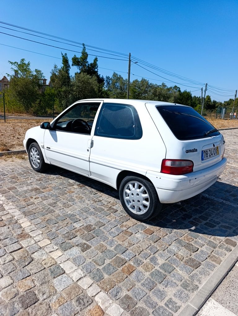 Citroen Saxo comercial