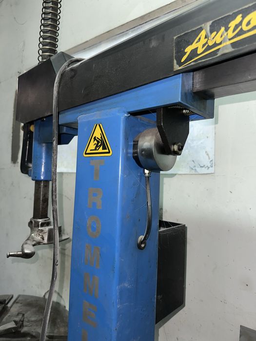 Шиномонтажне обладнання, шиномонтажний станок Trommelberg автомат