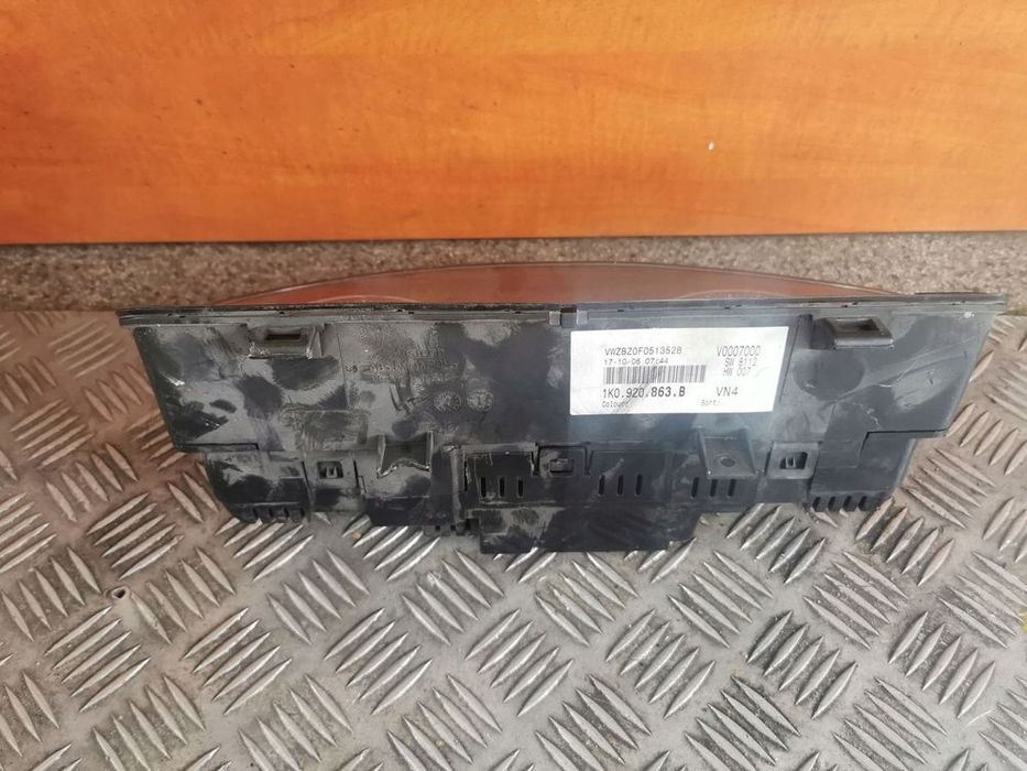 vw golf v 5 tdi licznik 1k0920861b