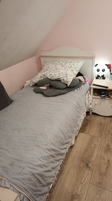 Meble dla dziewczynki