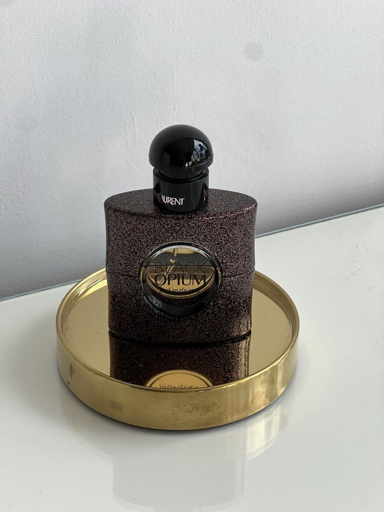 Perfumy Black Opium